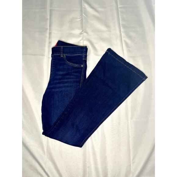 Spanx Women’s Flare Jeans Size M Medium Blue Dark Wash High Rise Stretch Denim - Picture 1 of 8